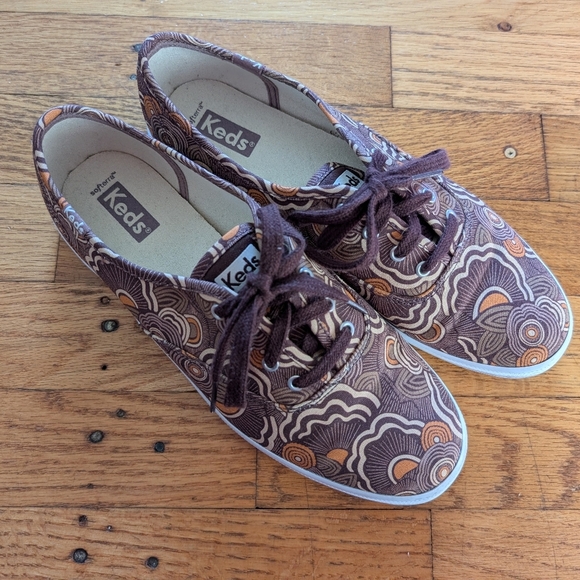 Keds Burgundy Pattern Champion Sneakers - Picture 2 of 7